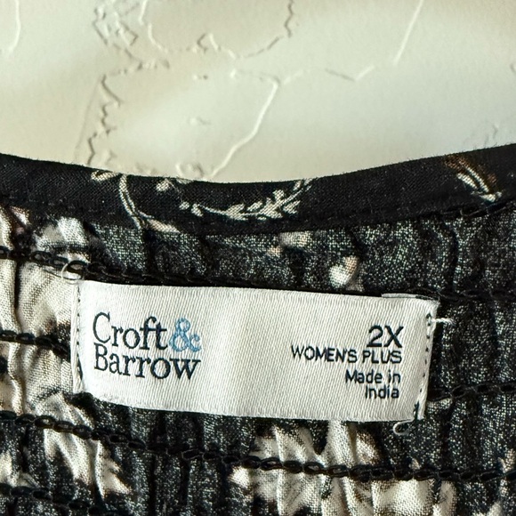 Croft & Barrow|Black floral midi dress, 3/4 sleeve & smocking•••Boho cottagecore - Picture 9 of 12